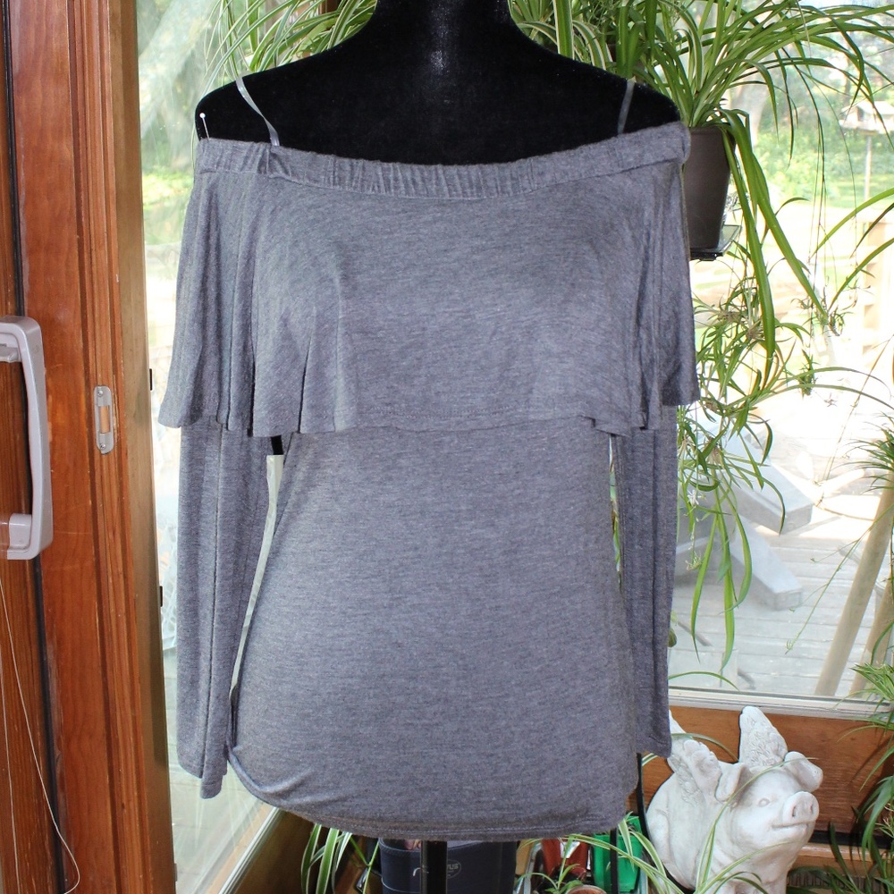 Active USA off shoulder top NWOT Size Large